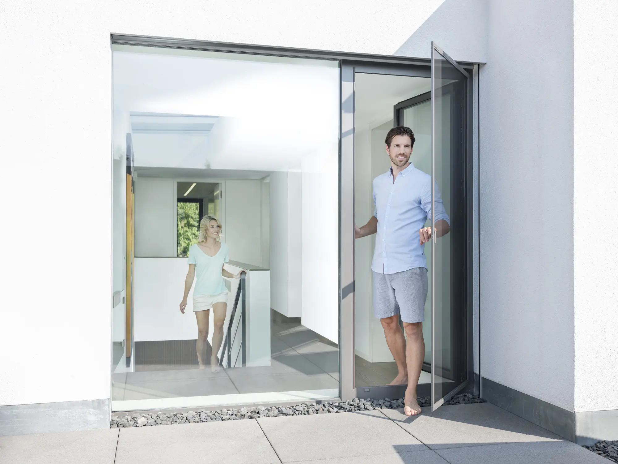 Drehrahmen als Mückengitter an der Tür