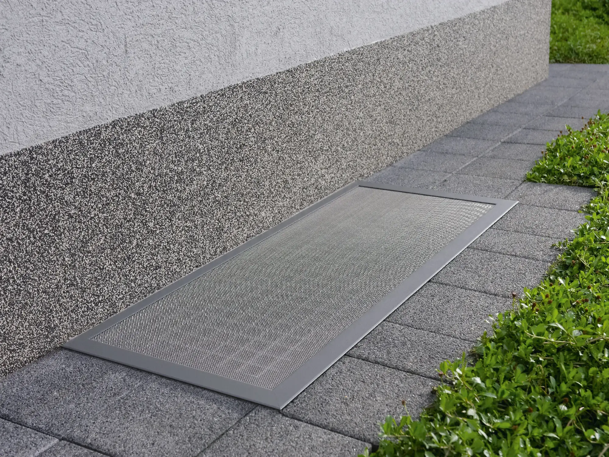 Lichtschachtabdeckung in Aarau, wetterfest